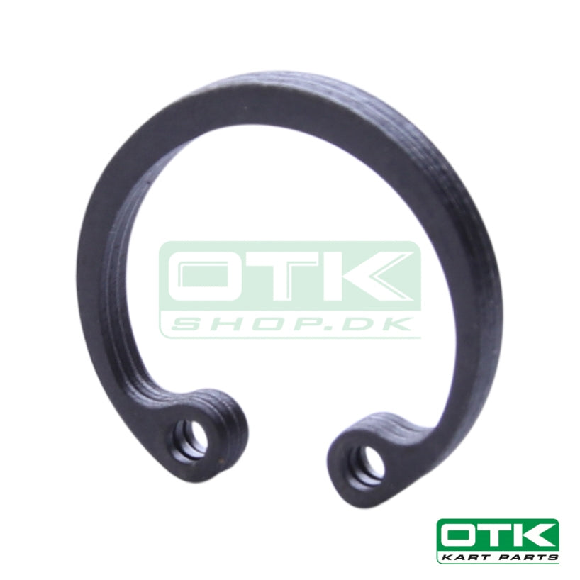 <P>SEEGER FOR BSM 4 BRAKE PUMP. <BR>
THE SEEGER WILL HELP TO KEEP THE PISTON IN PLACE AND SHOULD BE CHANGED WHEN RENOVATING THE BRAKE PUMP.</P>