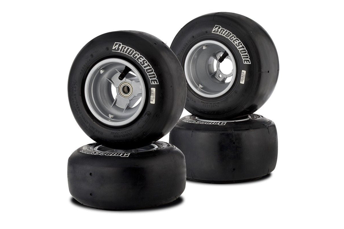 BRIDGESTONE YLR TYRE SET